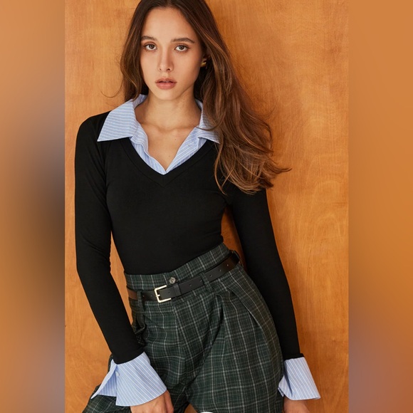 Commense Tops - Commense Black Top with Blue Accents